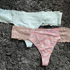 VS PINK Thongs (2 Count)